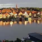 Auf Wassergrundstueck *