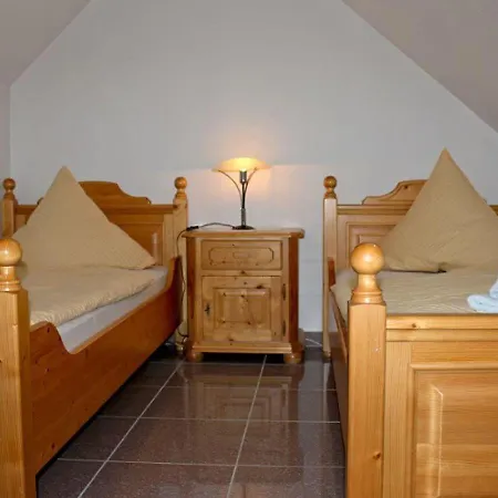 Apartment Auf Wassergrundstück